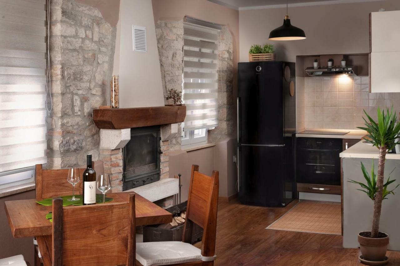 Vecchio Mercato Apartment