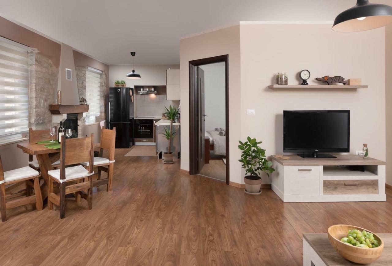 Vecchio Mercato Apartment